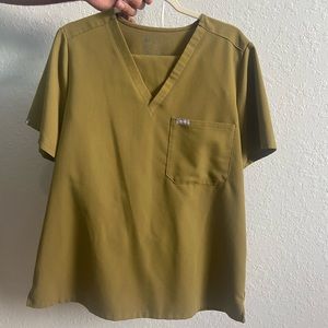 GENTLY USED FIGS scrubs set